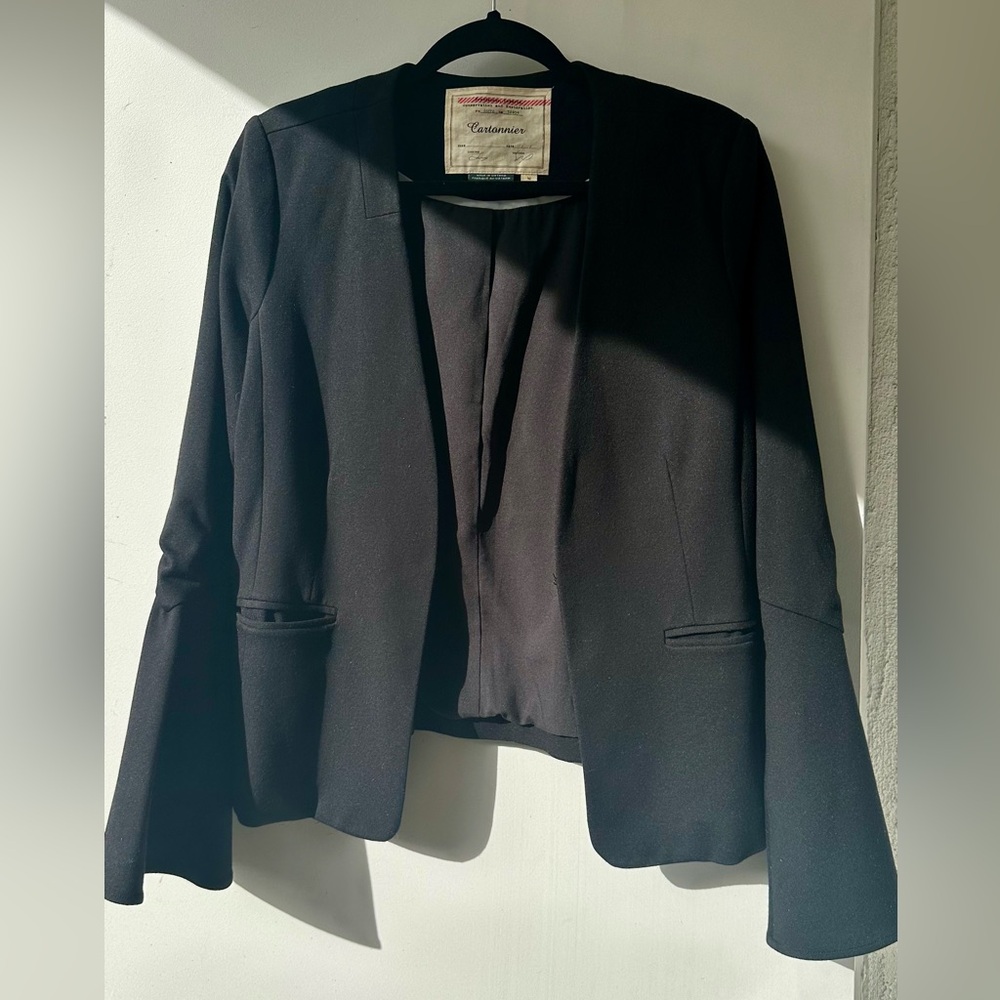 Cartonnier French style Black Blazer sz Med